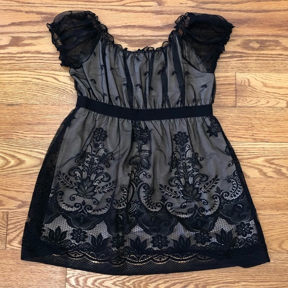 Max Studio Tops - NWT Max Studio Flattering Black Lace Blouse Max Studio Tops - NWT Max Studio Flattering Black Lace Blouse